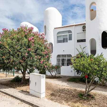 Akisol Bright * Porches (Algarve)